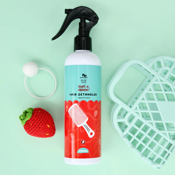 No Nasties Natural Plant-Based Hair Detangler in Strawberry