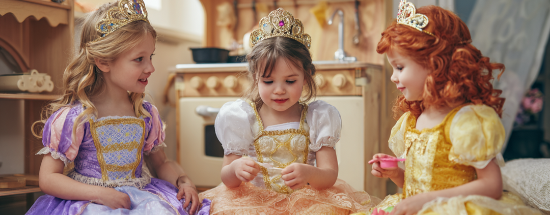 Costume & Dress-Up