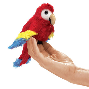 Scarlet Macaw