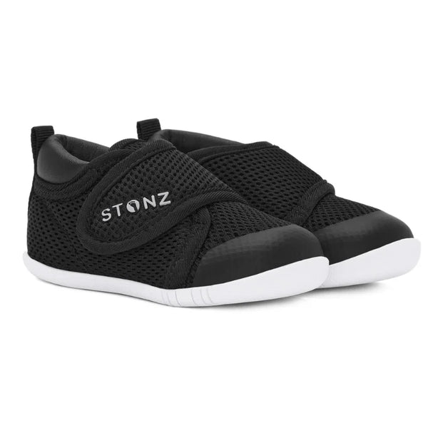 Stonz Cruiser™ Original Shoes for Babies | Black