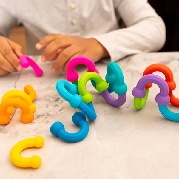 Fat Brain Toys Plips Links